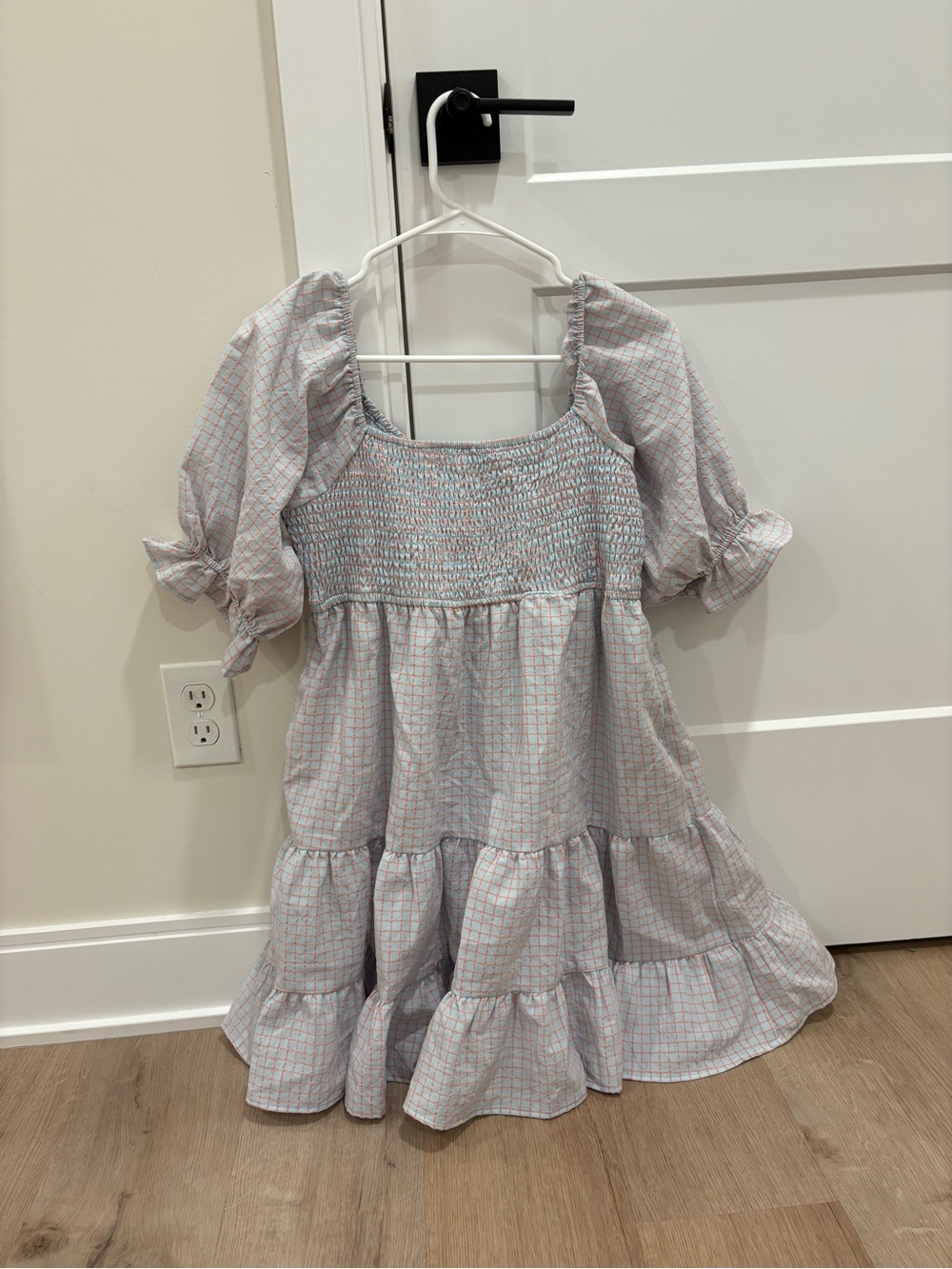 &Merci Patterned Tiered Dress Size Medium - Picture 6 of 8